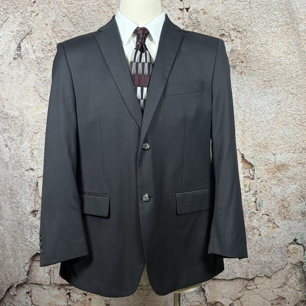 Lineage Men's Black Sport Coat Blazer 44R Two Button Performance